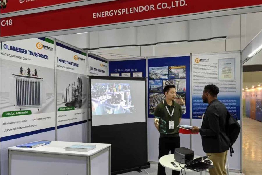 El transformador energético se presentó en la Semana de la Energía Sostenible de la ASEAN 2025, donde se destacó la tecnología avanzada de distribución de energía para la infraestructura energética del sudeste asiático